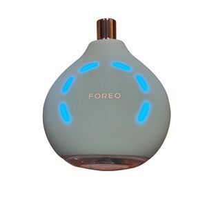 Foreo KIWI Blackhead Remover Pore Vacuum